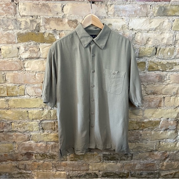 Summer Silk button down shirt in Khaki US M - Picture 1 of 5